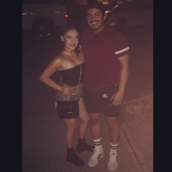 Meet your Posher, Stephanie - Picture 1 of 1